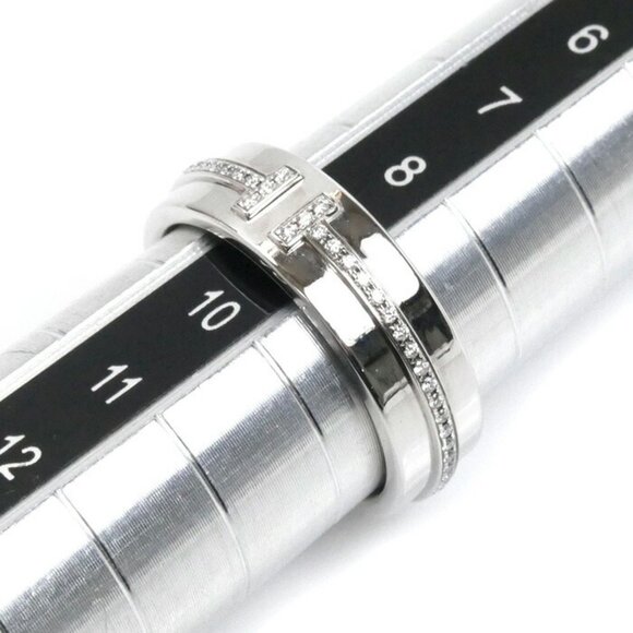 TIFFANY & CO. 18k White Gold Diamond Ring - Picture 6 of 7